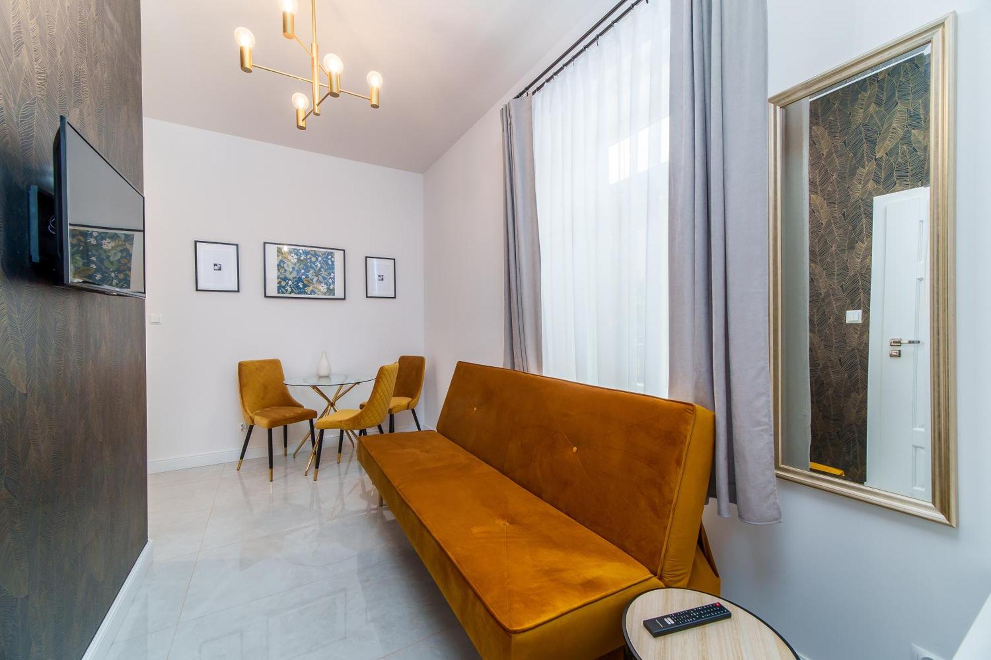 Zlota 8 Apartments بياليستوك المظهر الخارجي الصورة